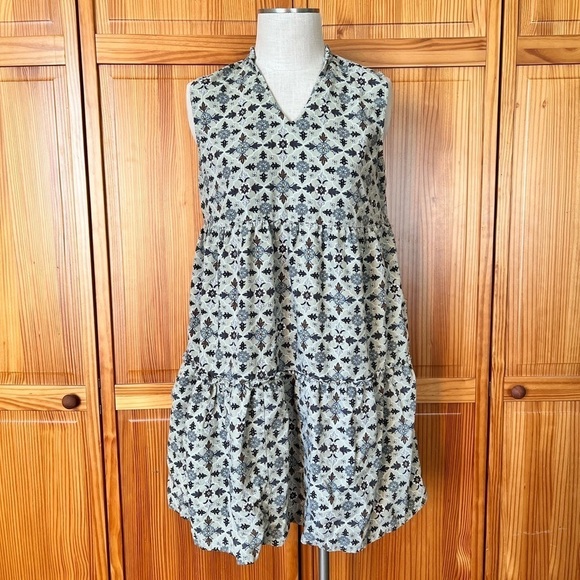 dip Large Linen Green Ditzy Floral Sleeveless Ruffle Tiered Prairie Boho Dress - Picture 2 of 9